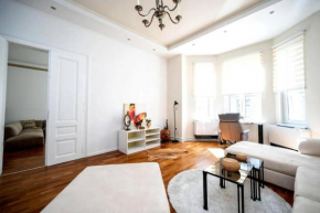 Luxury 2BDR Apartment in Budapest
